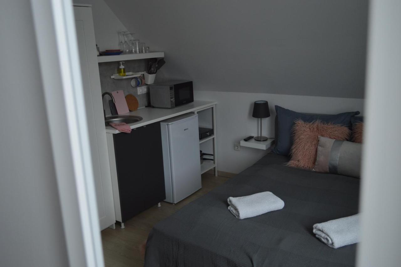 Rebeka Panzio Bed & Breakfast Tihany Exterior photo