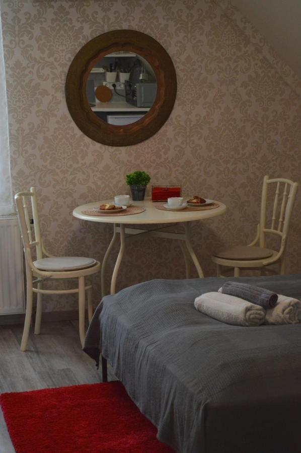Rebeka Panzio Bed & Breakfast Tihany Exterior photo